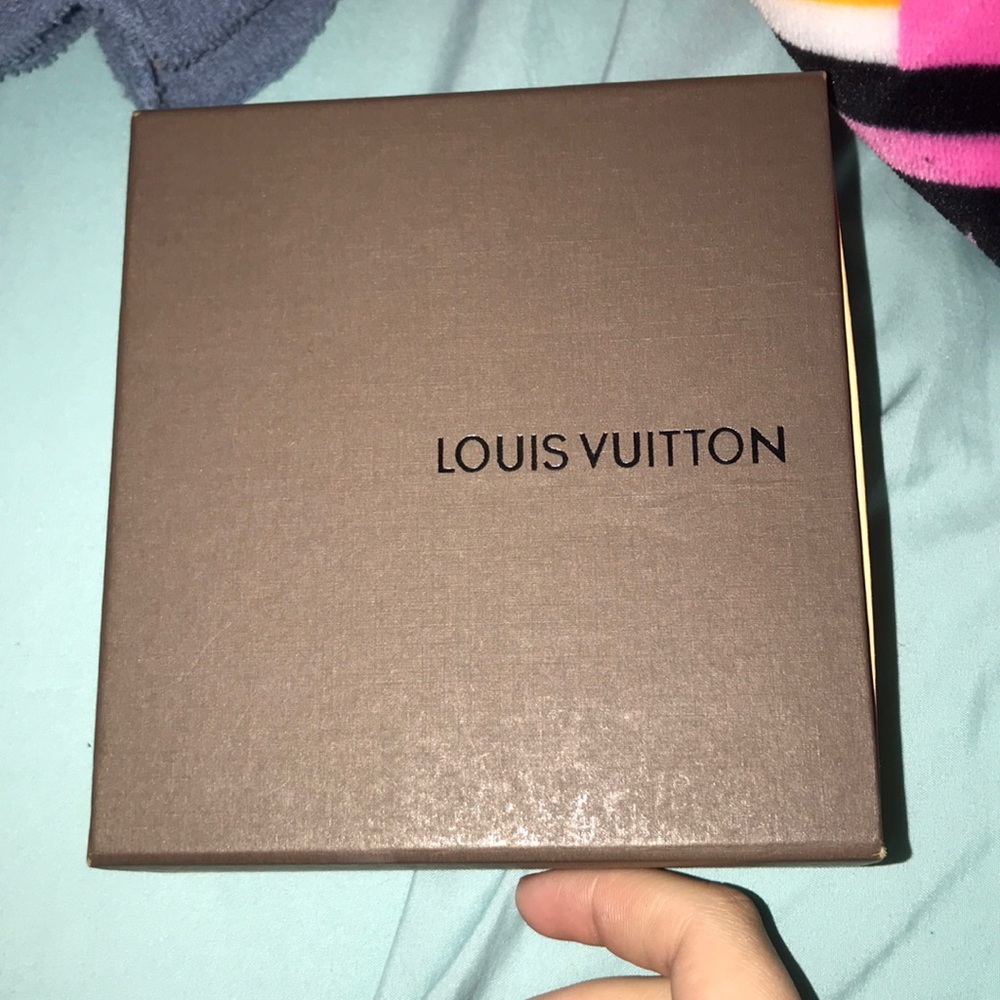 MENS LOUIE VUITTON BELT